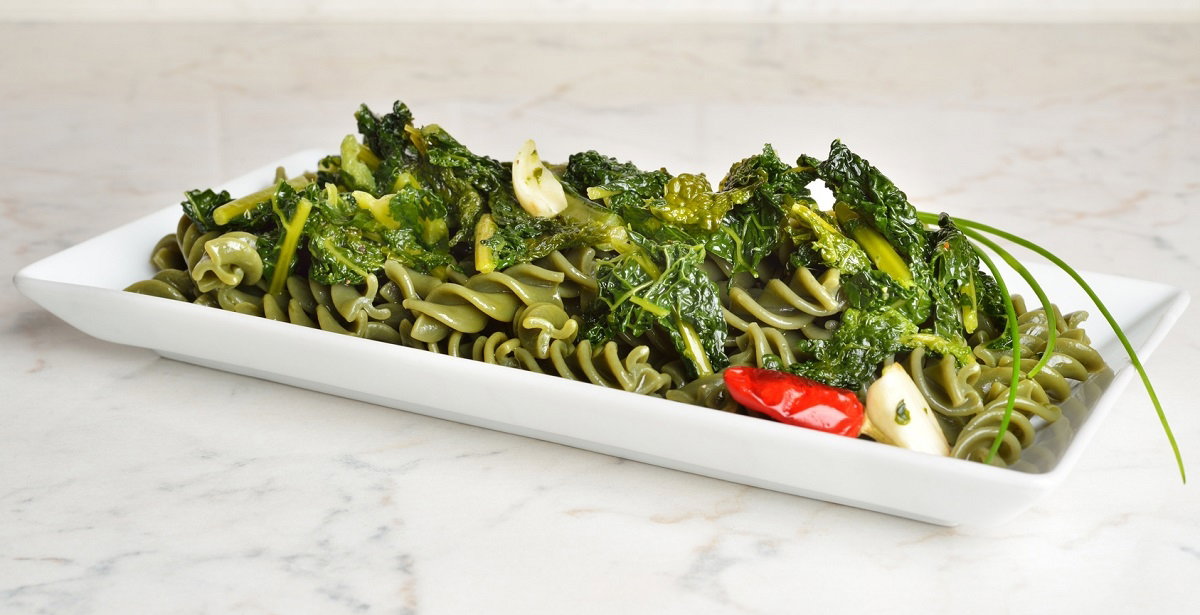 Makaron świderki z pesto z jarmużu oraz serkiem mascarpone - przepisy na Babyonline