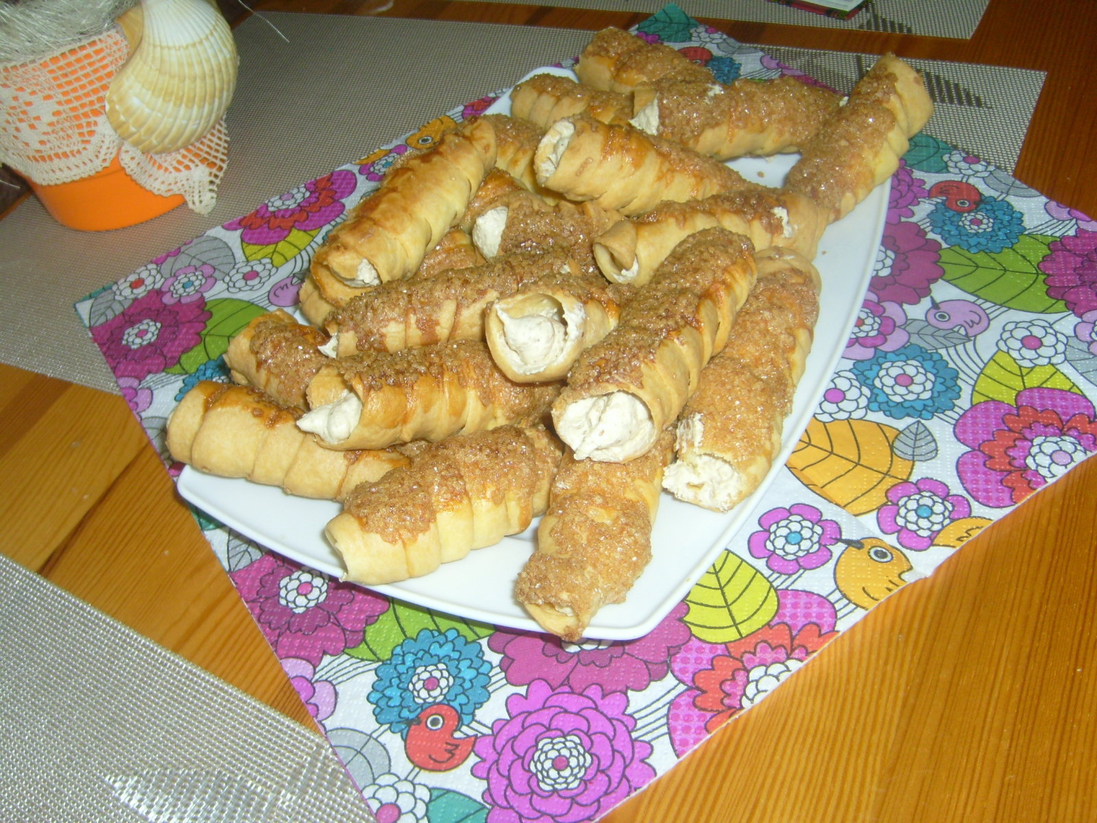 Rurki z kremem i masą orzechową
