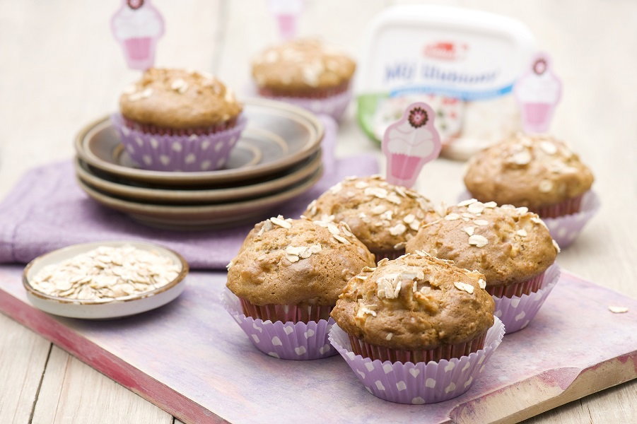 Owsiane muffiny twarogowe z jabłkami - przepisy dla dzieci Babyonline
