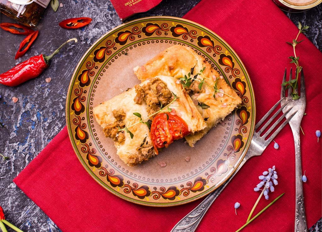 Focaccia z tunczyka