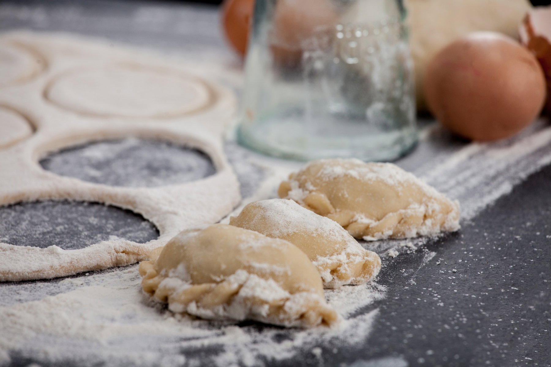 Pierogi razowe z pieczarkami