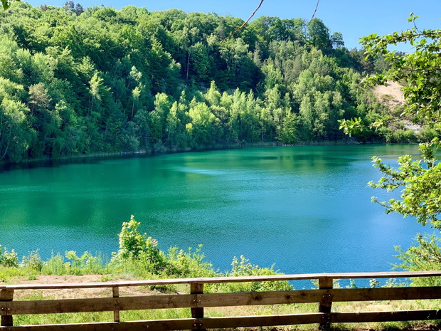 Turkusowe jezioro