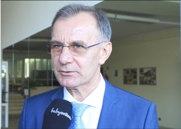 prof. dr hab. Mirosław Jarosz, dyrektor Instytutu Żywności i Żywienia