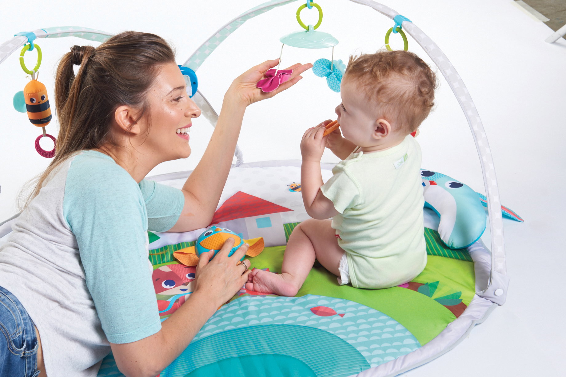 test mat edukacyjnych Tiny Love