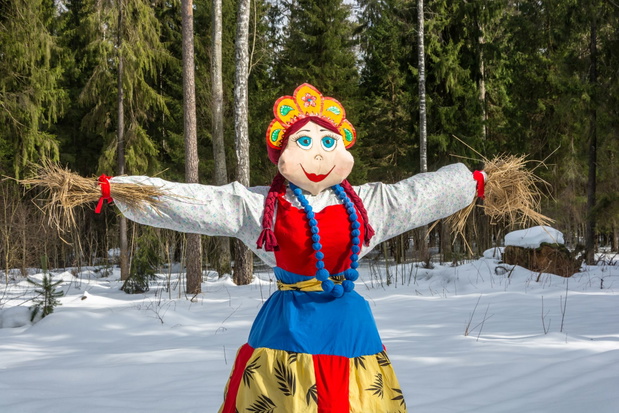 Bright beautiful effigy of Maslenitsa.