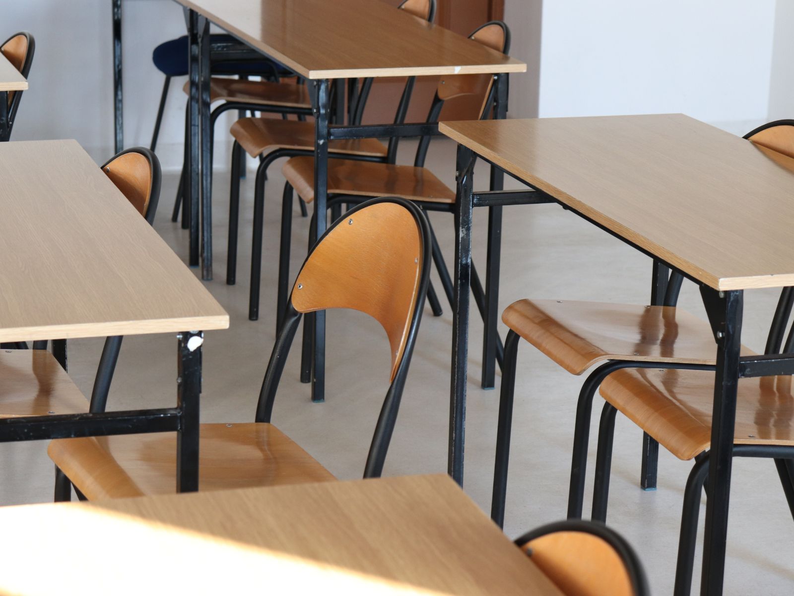pusta klasa w szkole