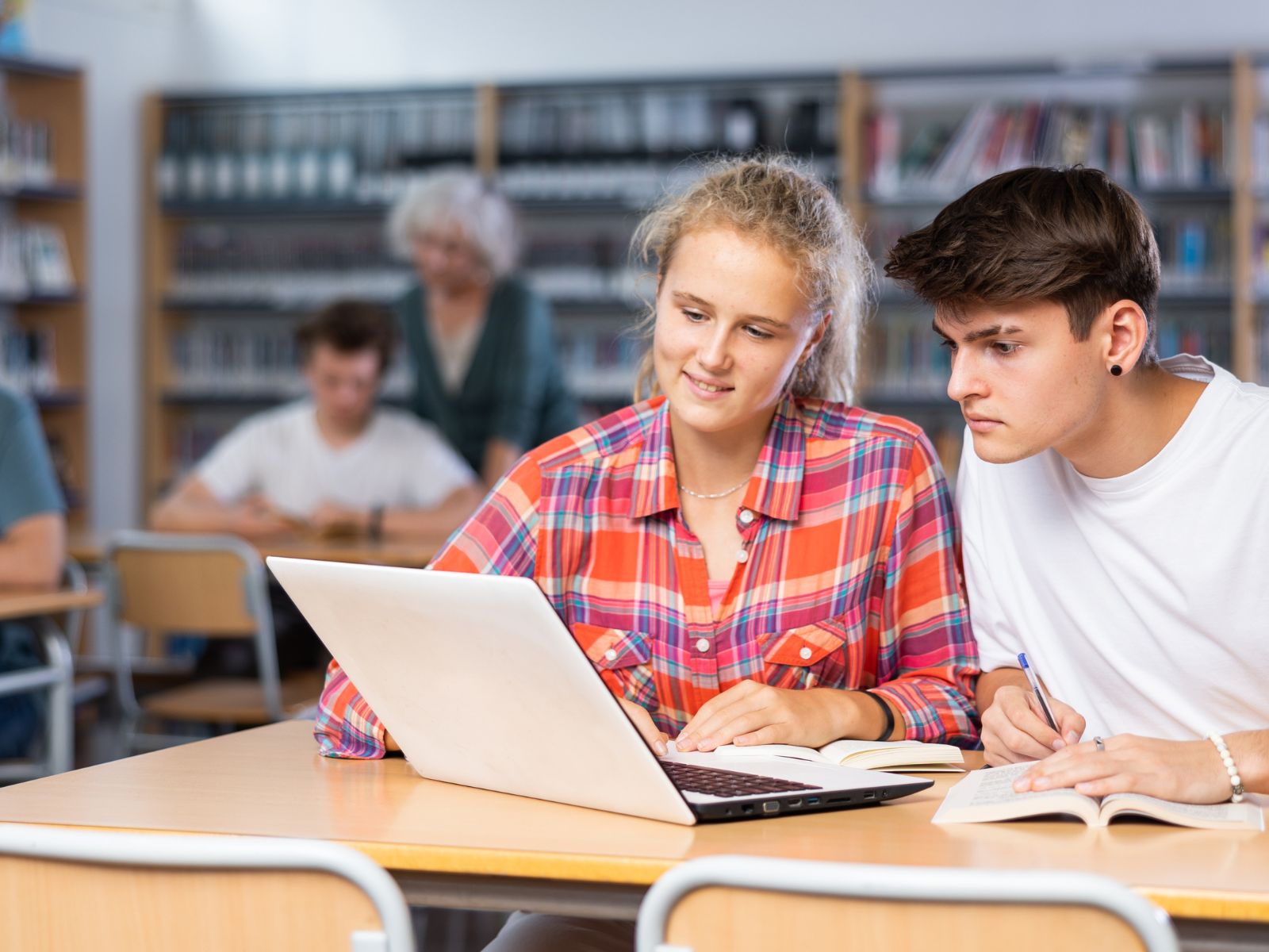 Powtórka materiału, edukacja