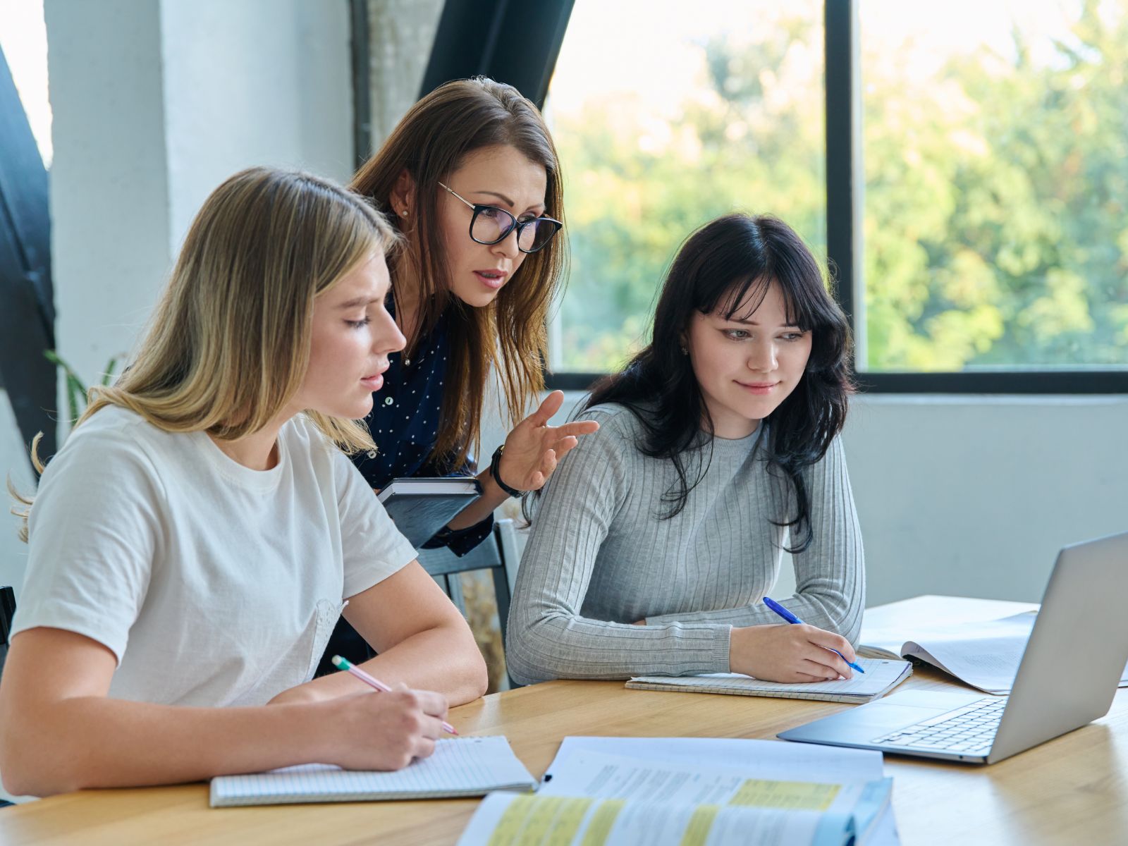 korepetycje, powtórka materiału edukacyjnego