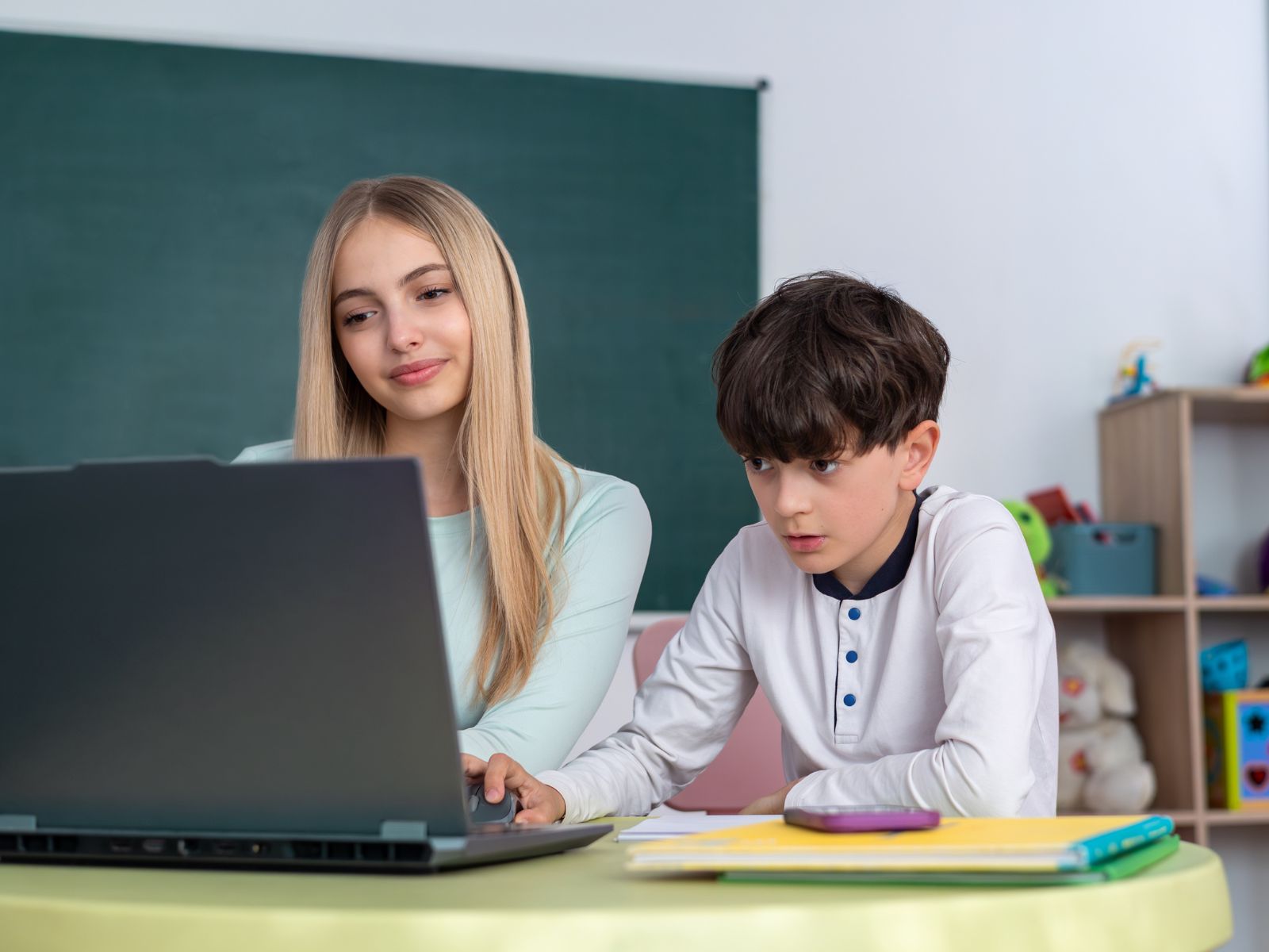 korepetycje, powtórka materiału edukacyjnego