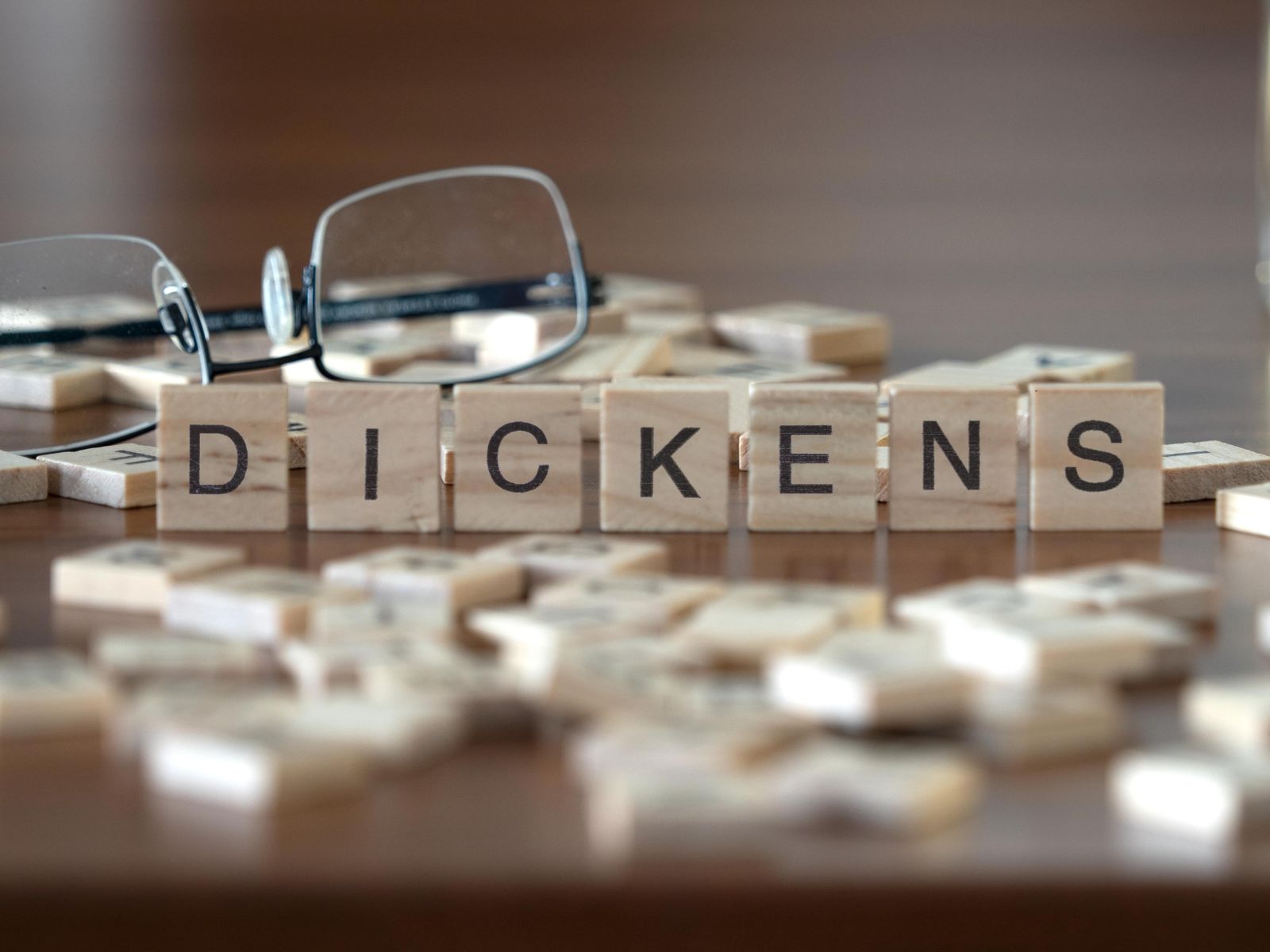 Charles Dickens