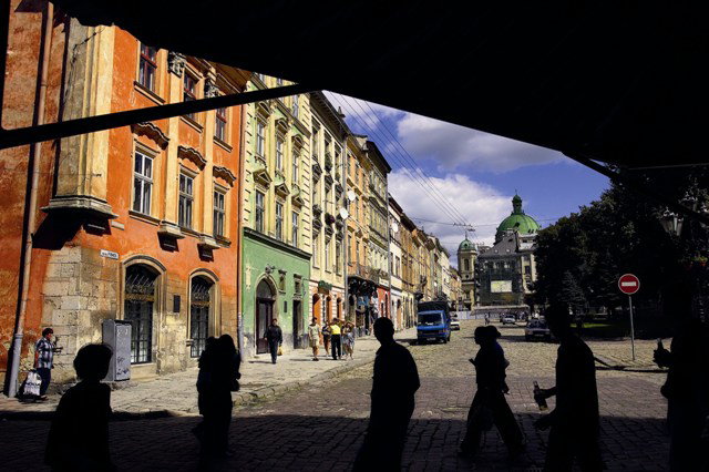 NG_0724_TOMASZEWSKI_01