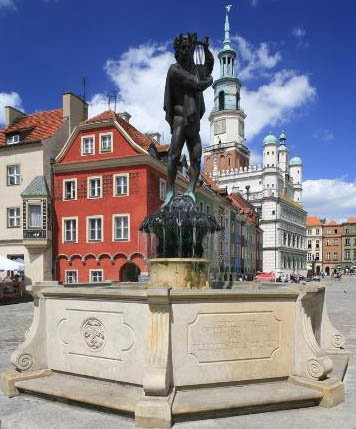 Fontanna_Apollina_--_Poznaj_Poznan_--_Miejski_Informator_Multimedialny_1244725238153_kopia