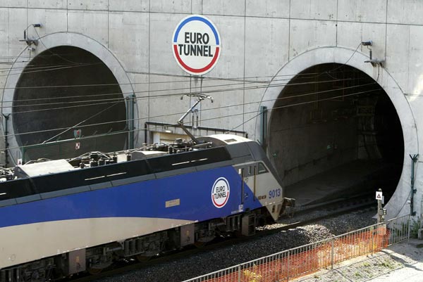 060809VDN943
