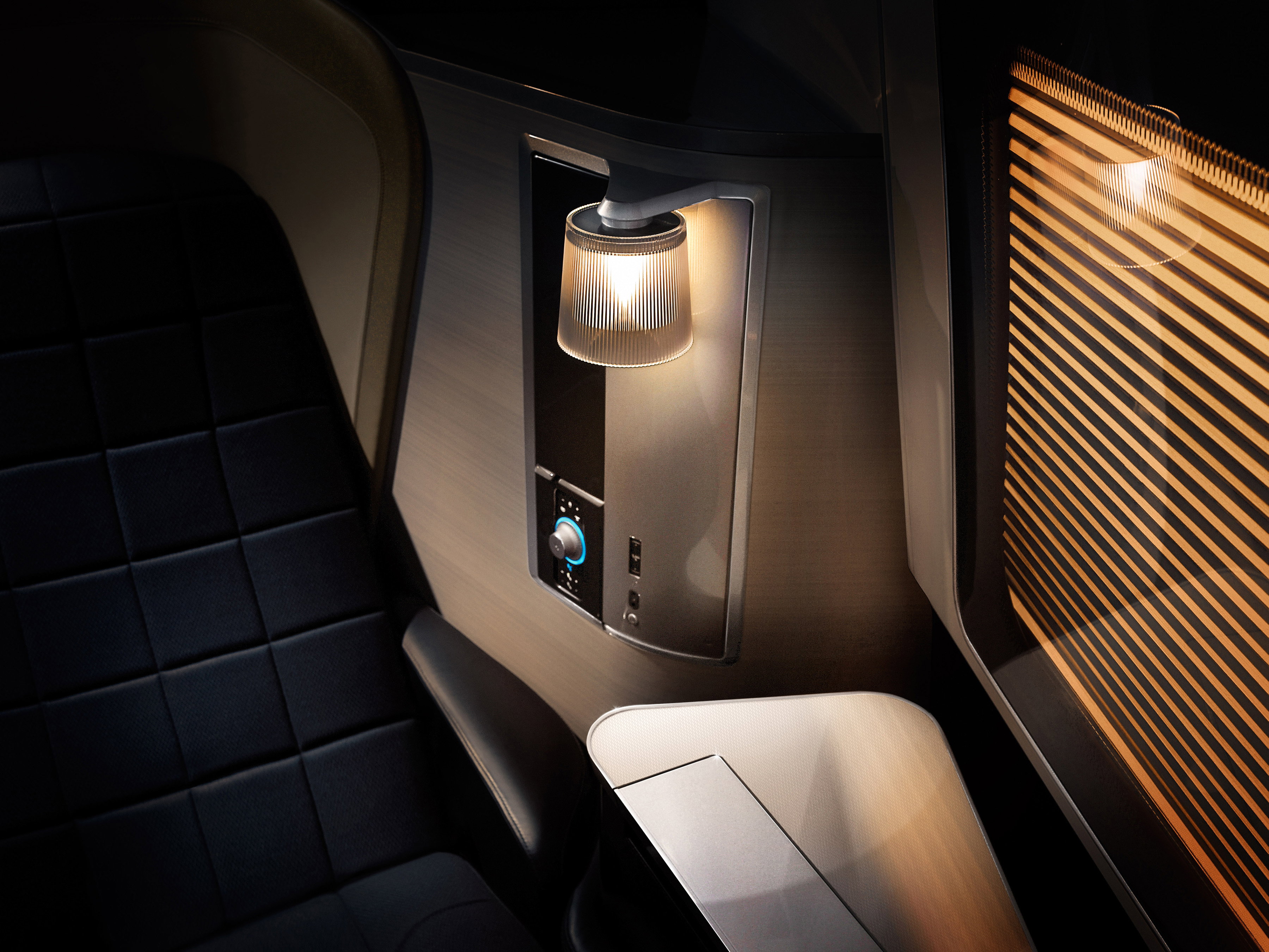 Wn_trze_kabiny_w_nowej_klasie_First_British_Airways_1