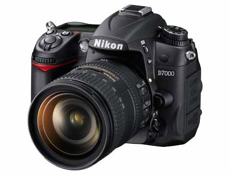 aparaty_nikon_d7000_16_85_front34l_rgb_01