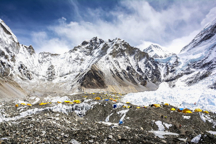 Kolejka na Everest - Historie z Dachu Świata