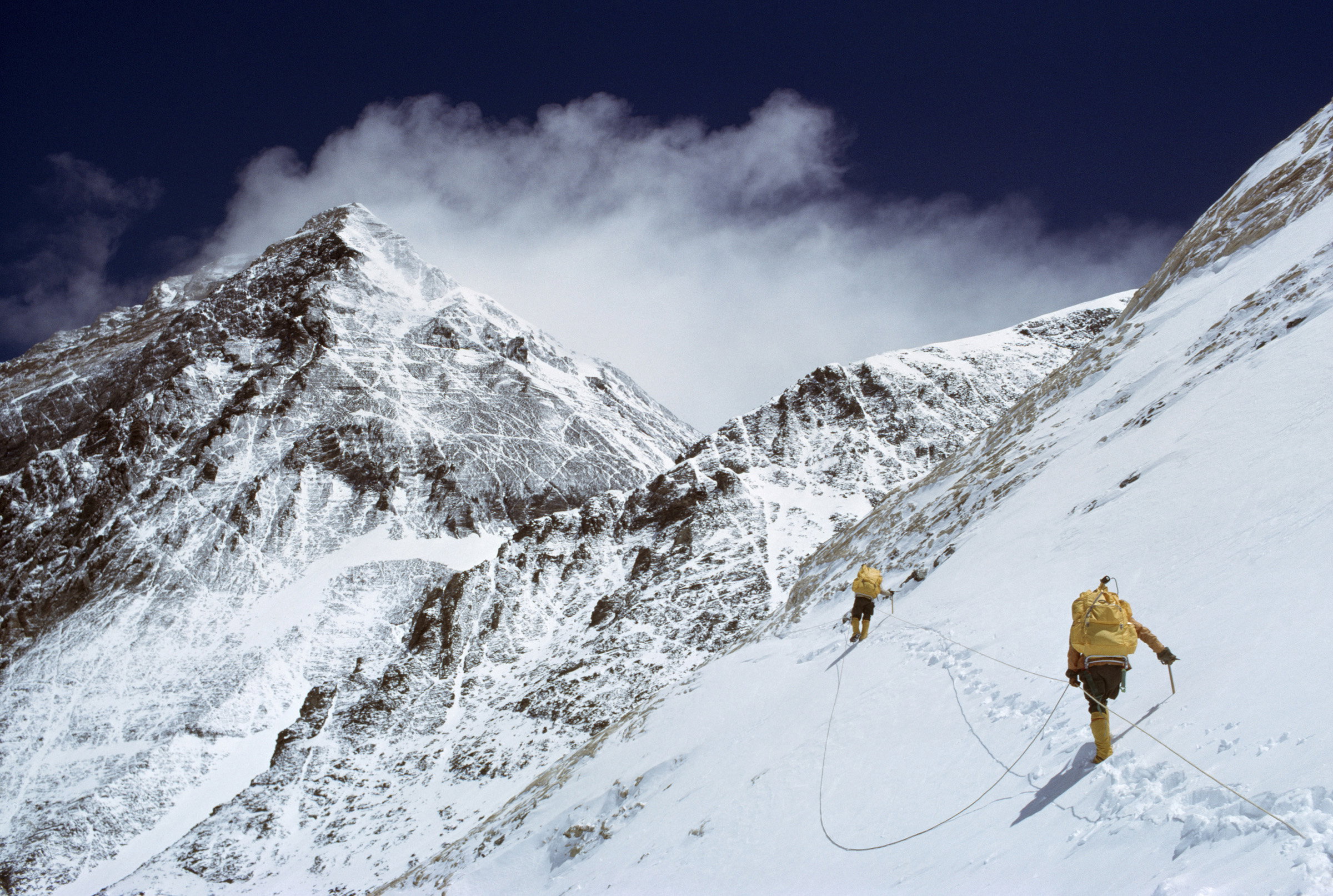 Everest zdobyty