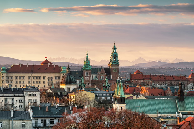 Jak zrobić magiczne zdjęcia w mieście, które słynie z ogromnej liczby zabytków i turystów? Rozmawiamy z fotografami, którzy specjalizują się w uwiecznianiu Krakowa