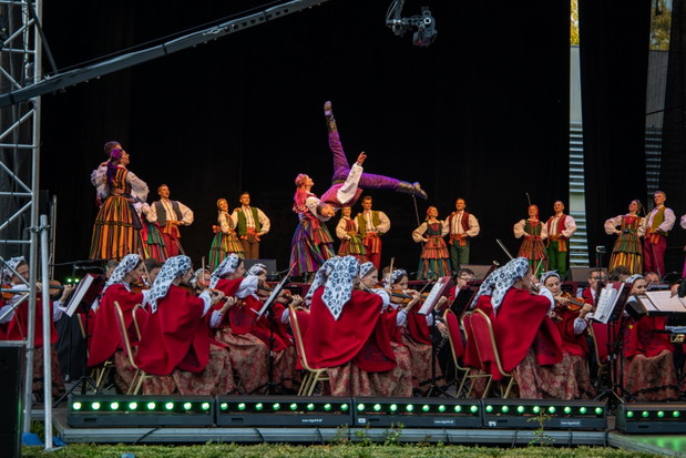 Kolorowy weekend w Otrębusach: byliśmy na otwarciu Centrum Folkloru Polskiego