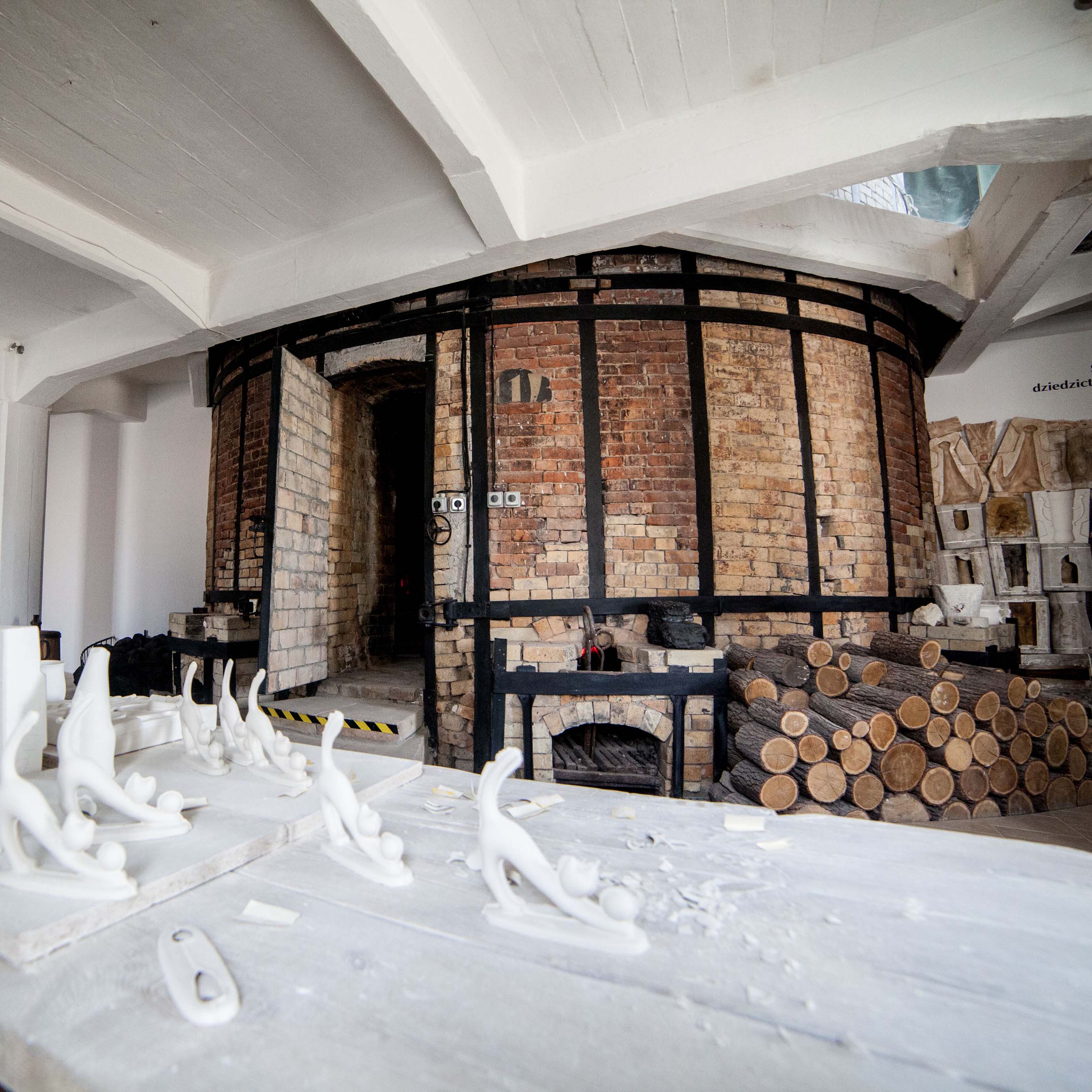 Zywe_Muzeum_Porcelany_w_Cmielowie__1_