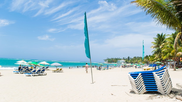 beach-853903_1920