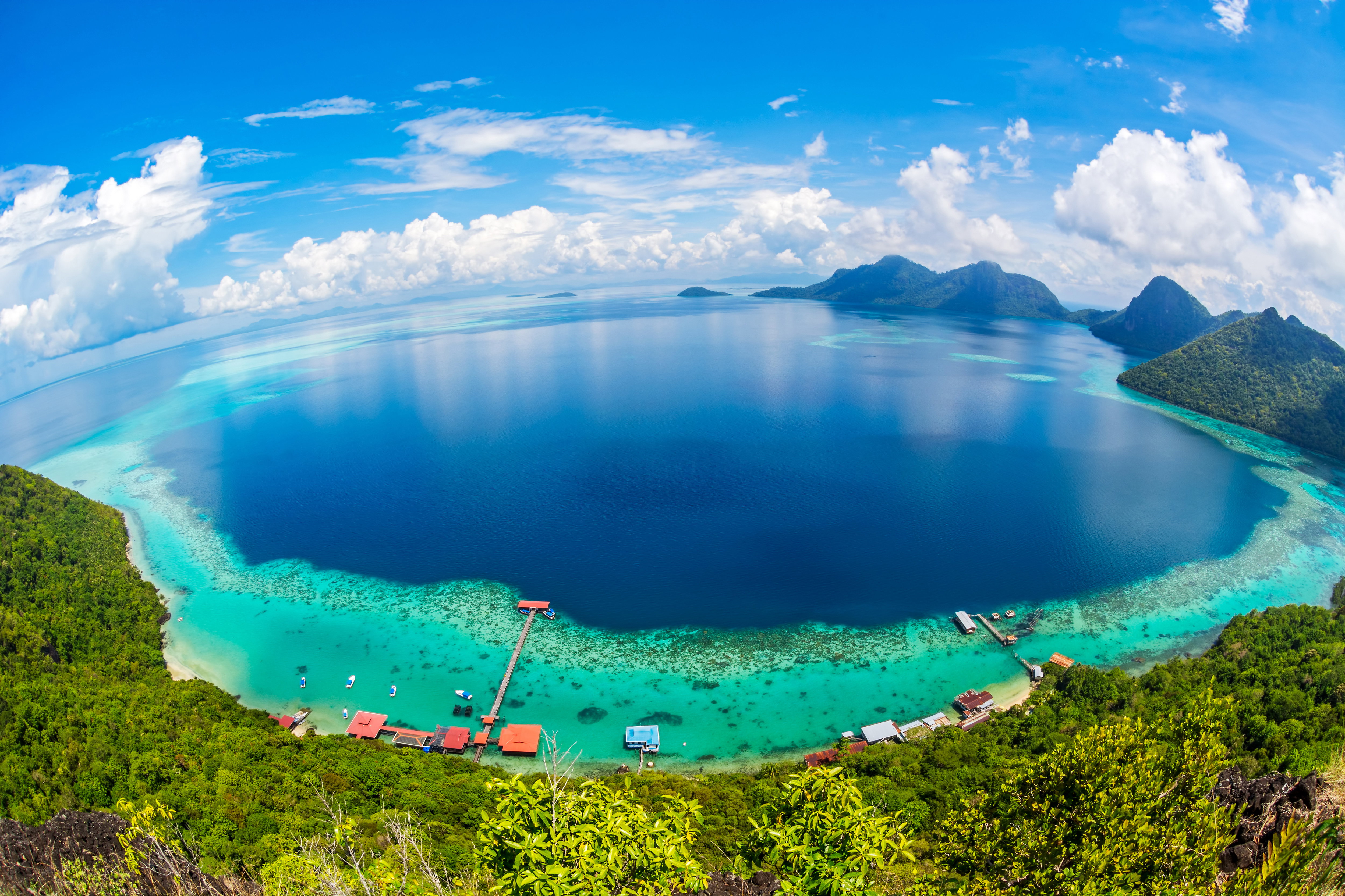 1_shutterstock_238037824