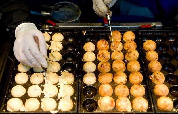 12 bjapan2_streetfood_small