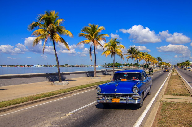2_shutterstock_196537244