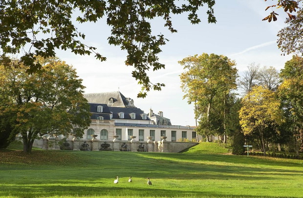 7. Reprezentacja Anglii – Hotel Auberge du Jeu de Paume