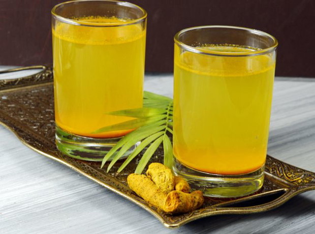 Haldi ka doodh, Indie