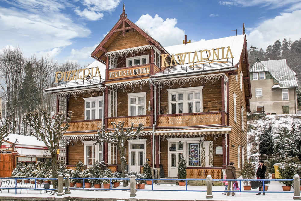 Bywali tu zbóje, artyści, arystokraci. Kogo (i czym) przyciąga dziś Krynica?