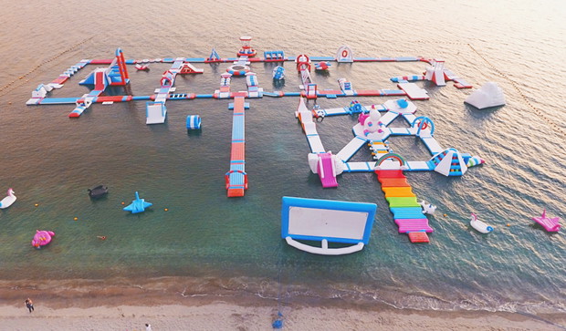 Inflatable Island