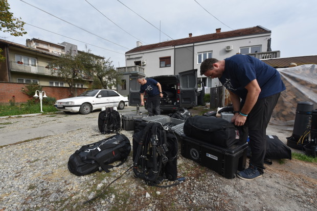 Ta zalana serbska cerkiew działa na wyobraźnię. Polscy nurkowie postanowili dotrzeć do jej wnętrza