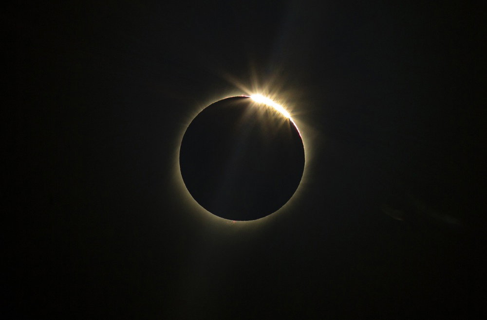 AP/Associated Press/East News