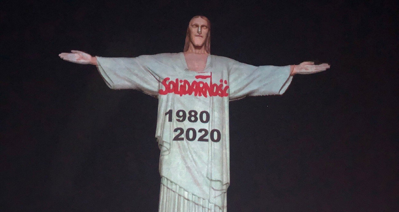 Napis Solidarność pojawił się na figurze Chrystusa Odkupiciela (fot. Twitter)