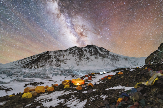 Wielka tajemnica Everestu. Kto NAPRAWDĘ był pierwszym zdobywcą góry gór?