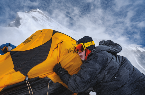 Wielka tajemnica Everestu. Kto NAPRAWDĘ był pierwszym zdobywcą góry gór?