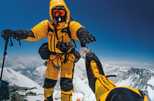 Wielka tajemnica Everestu. Kto NAPRAWDĘ był pierwszym zdobywcą góry gór?