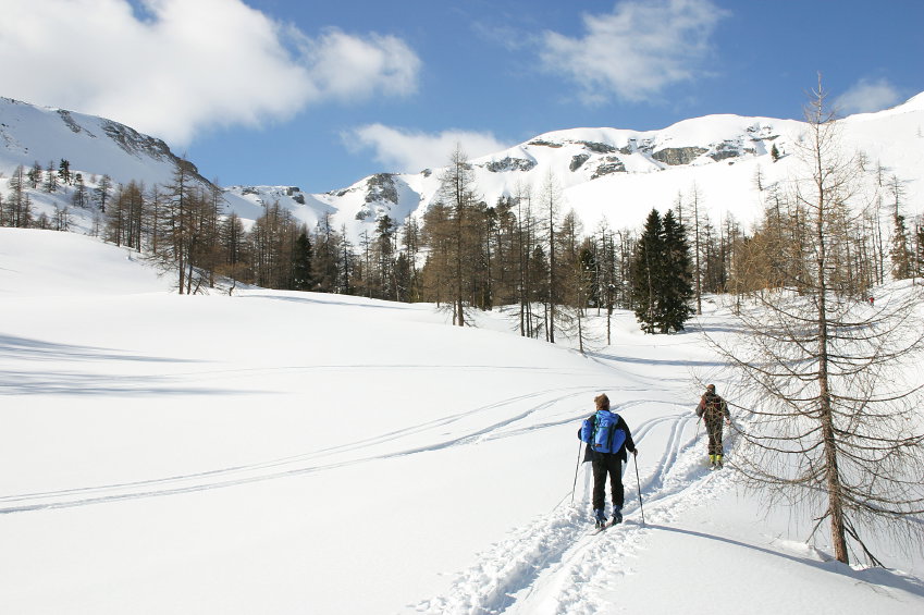 Dwaj_mezczyzni_uprawiajacy_skitouring