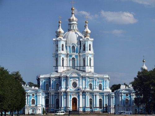 Smolny_Cathedral_in_St._Petersburg__Russia