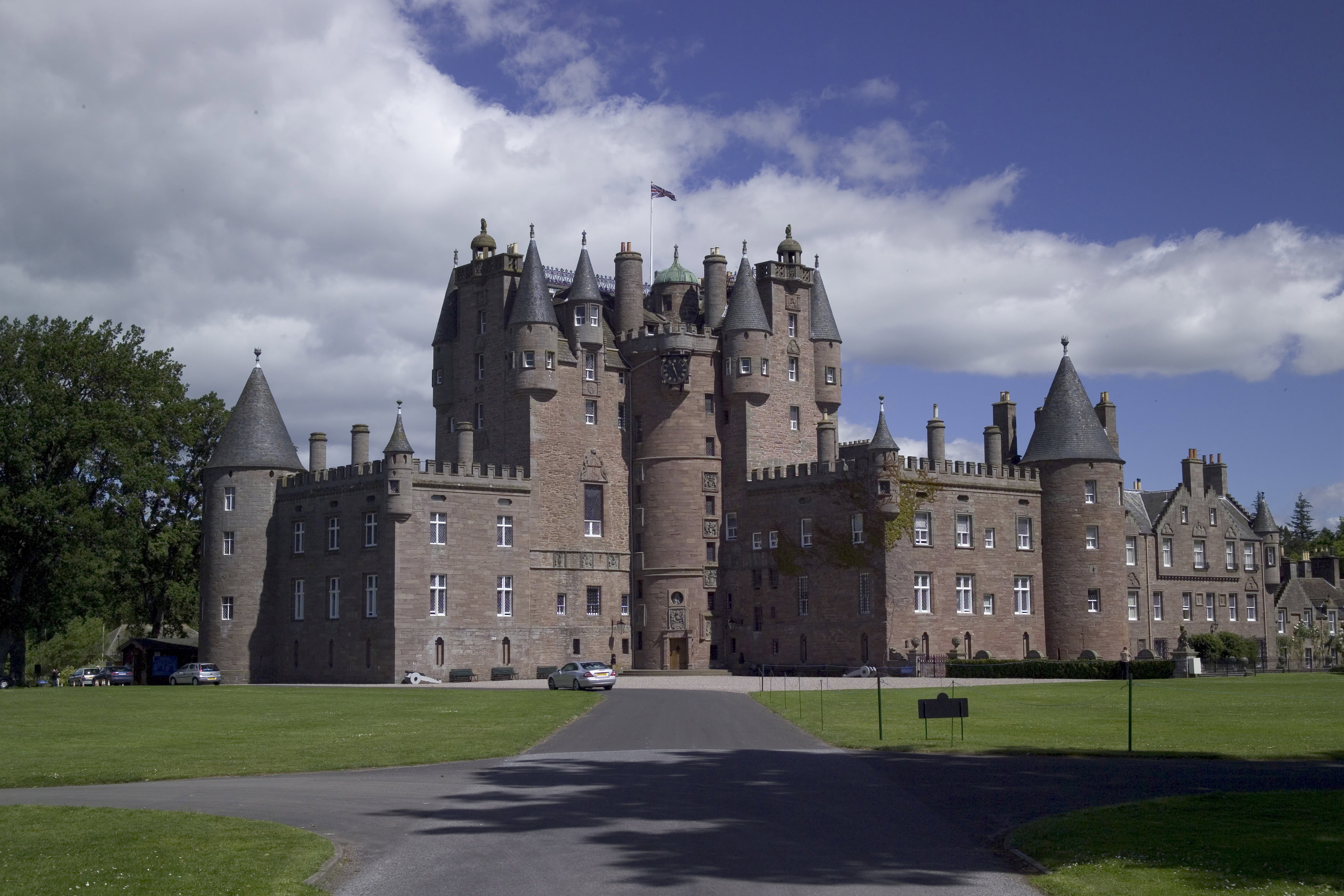 GlamisCastle