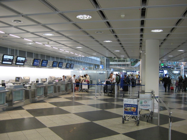 Munich_Airport_T1_L4_B_check_in