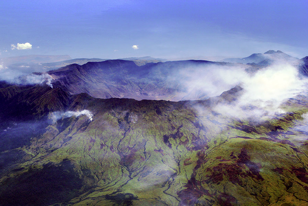 11. Góra Tambora na wyspie Sumbawa, Indonezja
