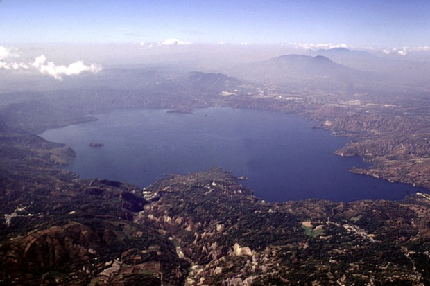 8. Wulkan Ilopango