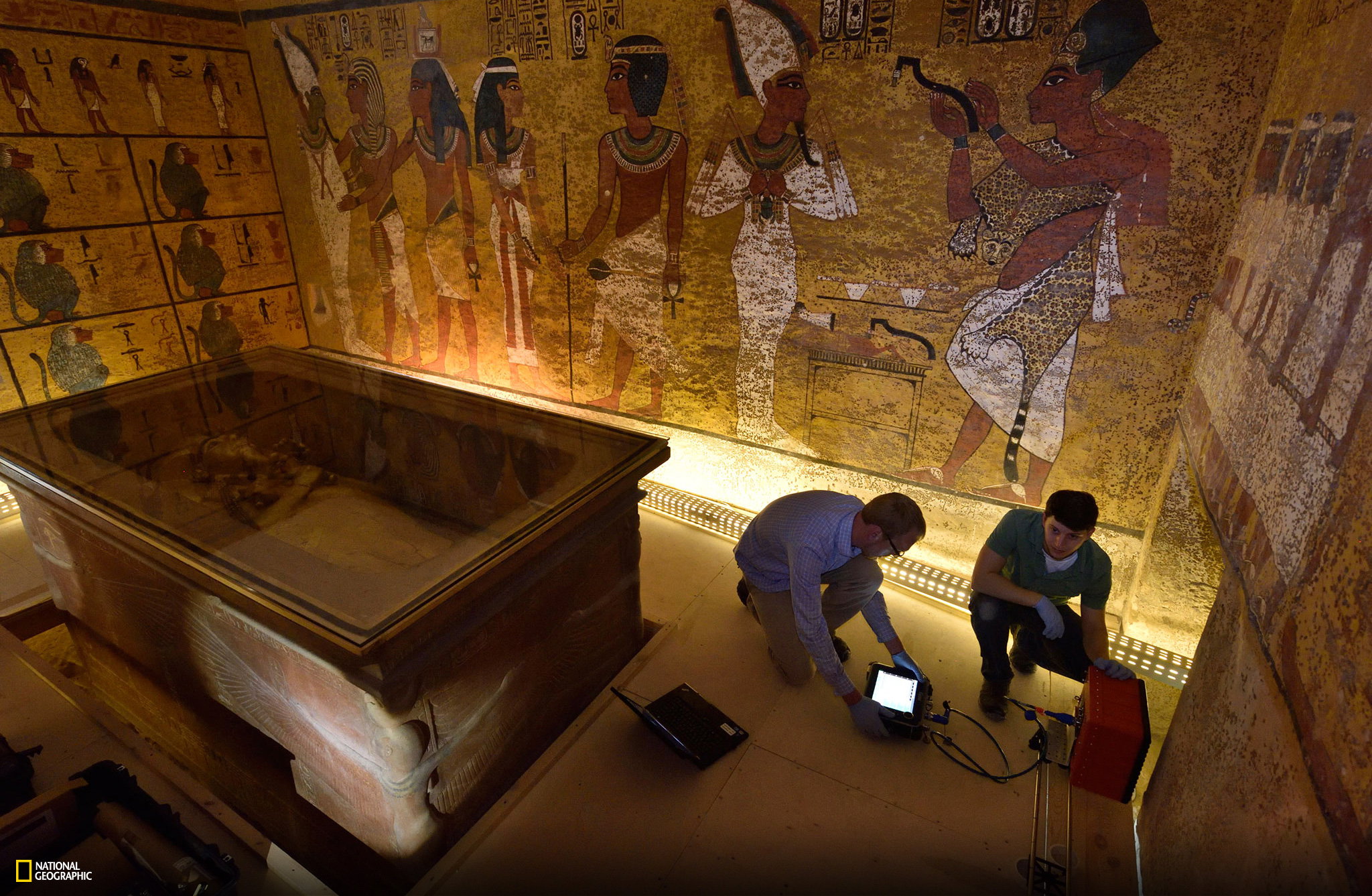 01-tut-scan_National_Geographic