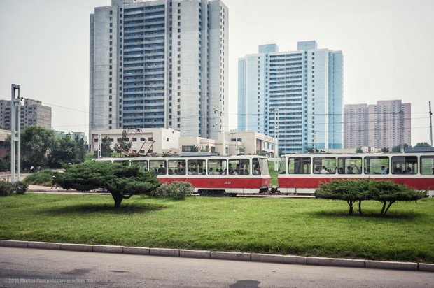 ostensibly_ordinary_pyongyang_37