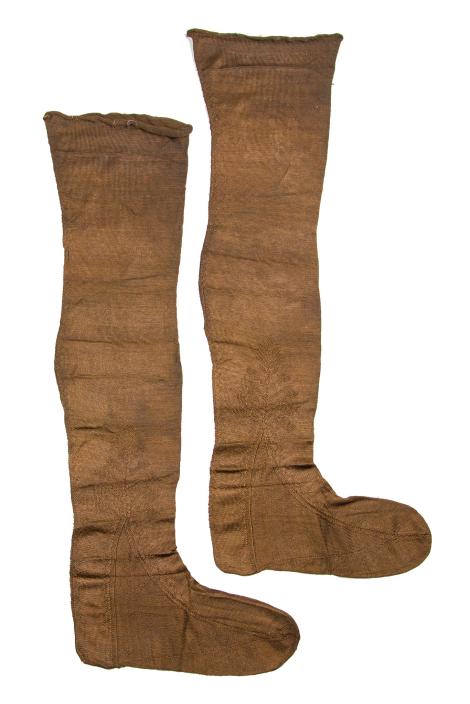 06-regal-wardrobe-stockings.ngsversion.1462460420435.adapt.470.1
