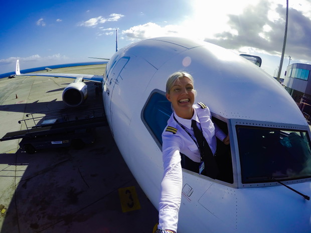 https://www.instagram.com/pilotmaria/