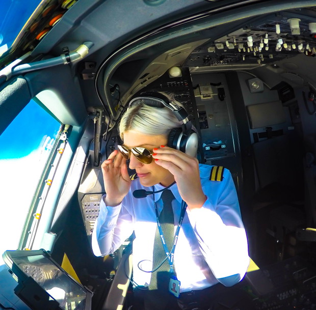 https://www.instagram.com/pilotmaria/