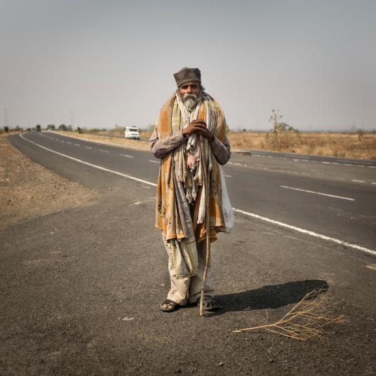 paley-india-highway-walkers-02.adapt.536.1